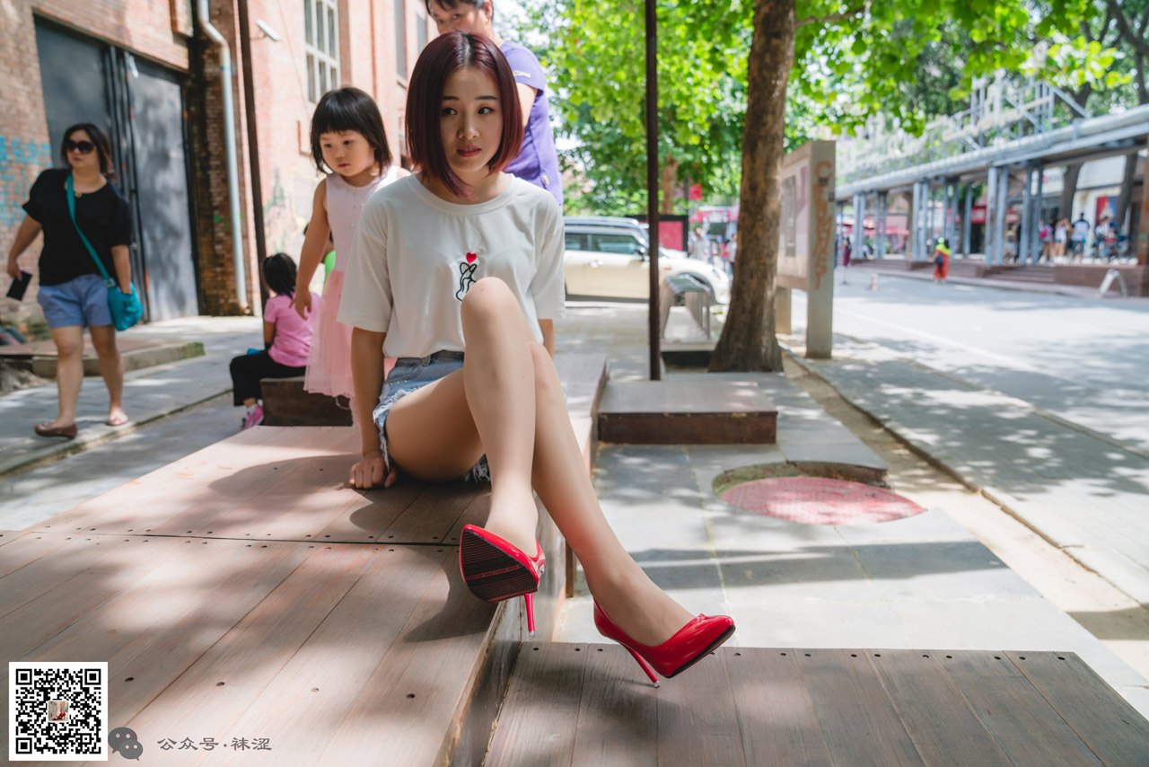 [合集]写实丝袜《袜涩》作品全套90期，大小79.98GB