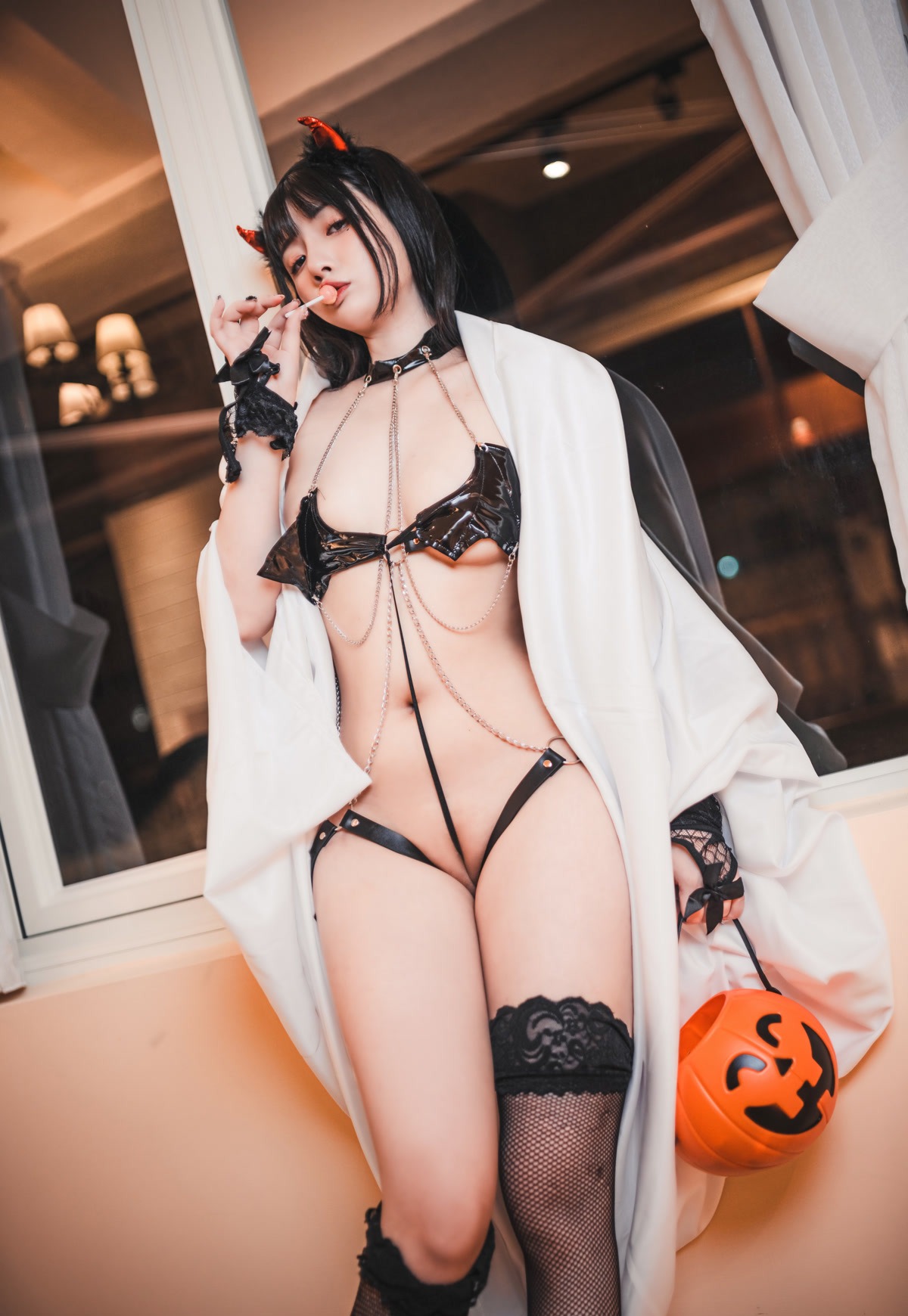 落落Raku – 全套57期&随包视频[25.4G-2025.10]