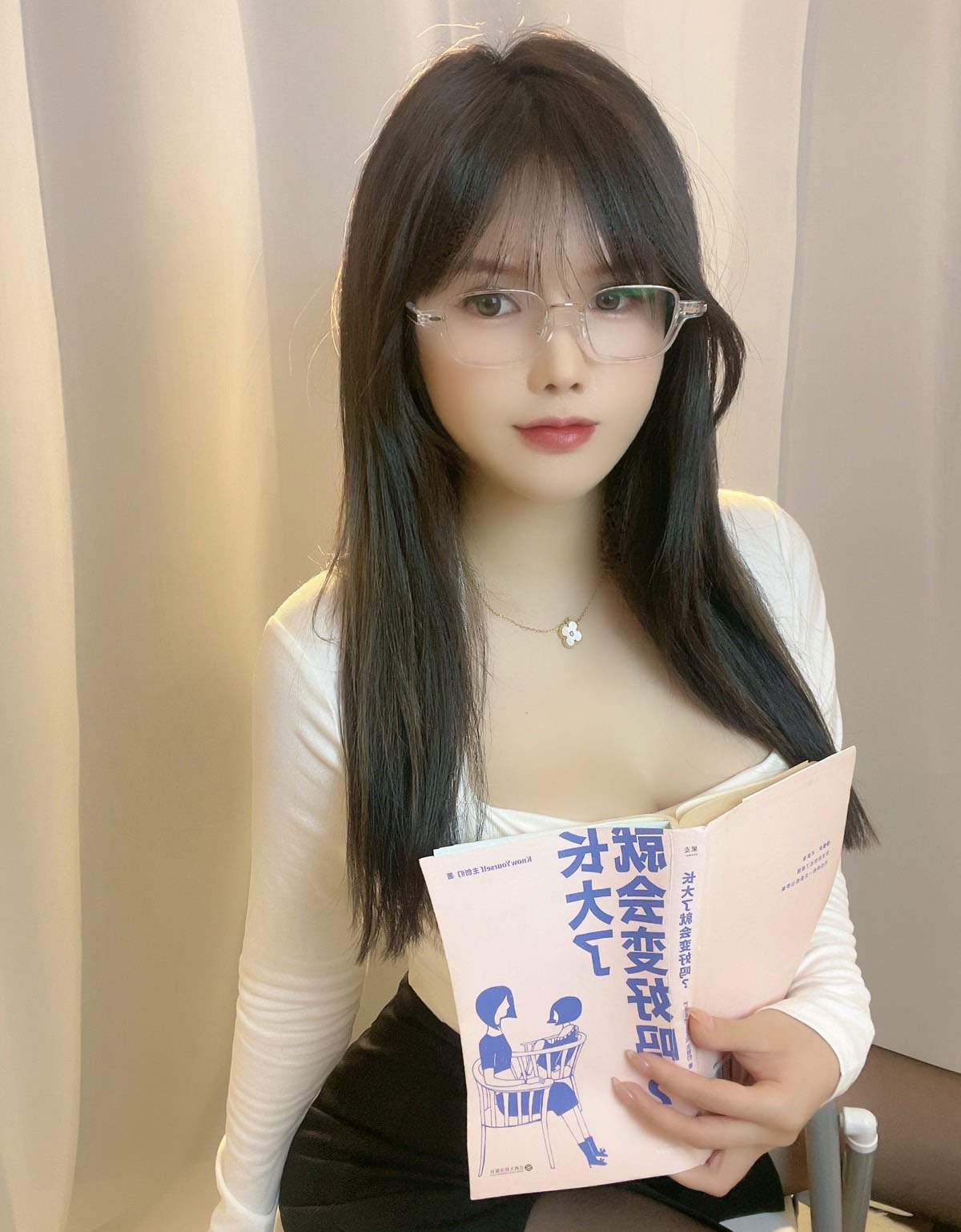 是可馨耶 – 微密圈系列套图&视频[72套-2024.12]