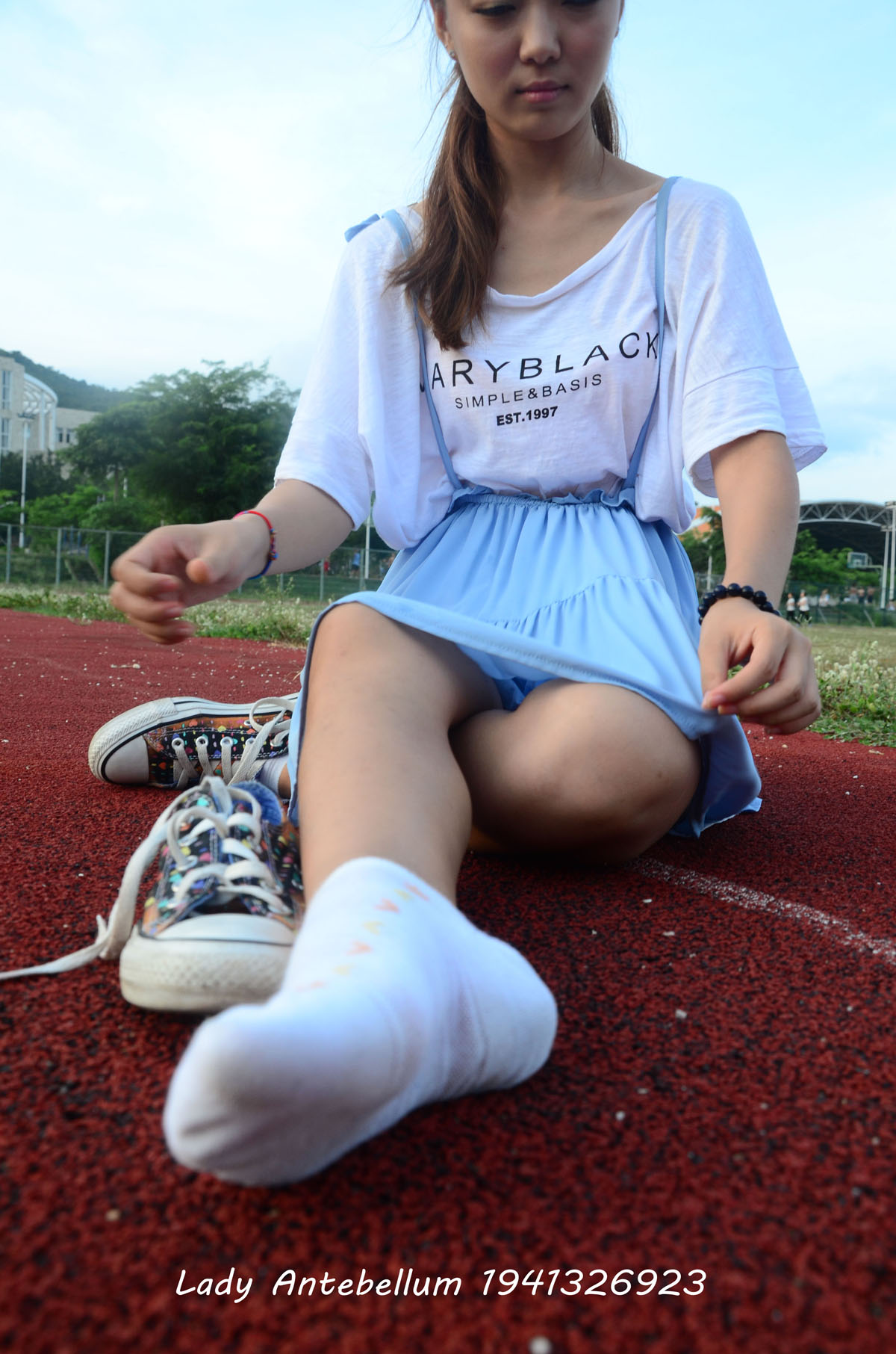 [合集]恋足系列《战前女神》套图143期+特辑+封山之作打包[32.6G]