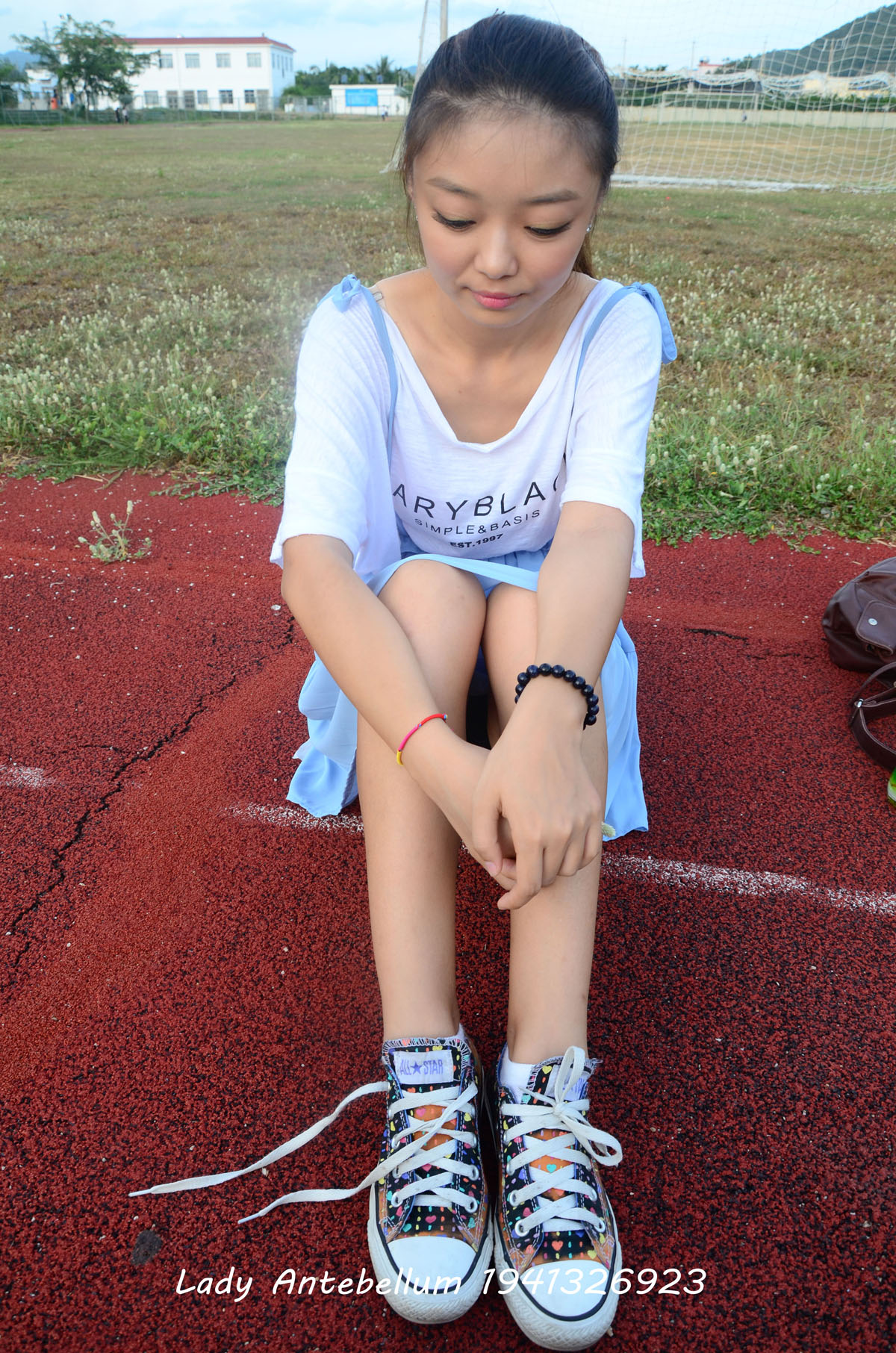 [合集]恋足系列《战前女神》套图143期+特辑+封山之作打包[32.6G]