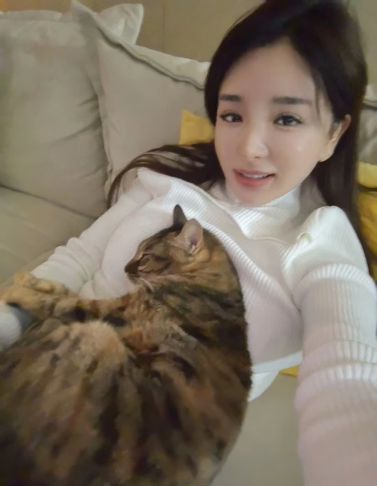 雨儿酱eve  – 内购无水印合集[8期-2025.2]