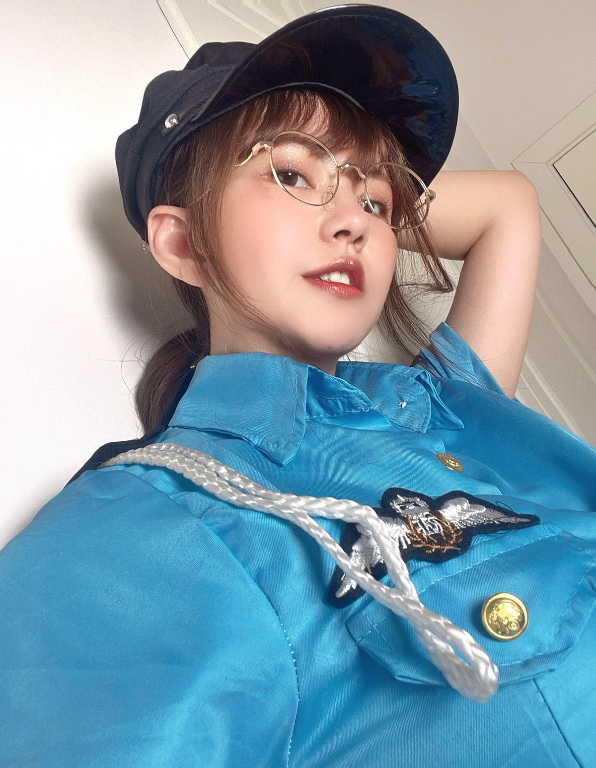 23013.张思允 – 女警制服 [35P7V-63MB]