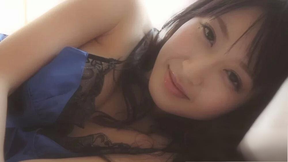 日系桃奶美优[Graphis] Gals – Arisa Misato 美里有紗[4v-1.12G]