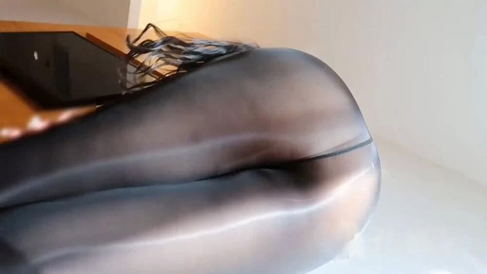 G奶模特李宓儿私拍视频