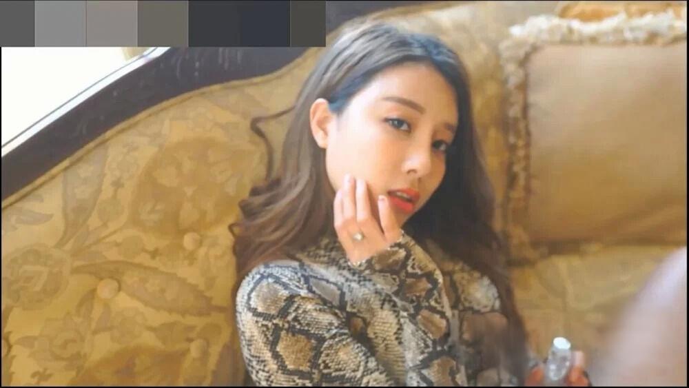 果哥出品,秀人网女神级美女筱惠放浪诱惑《舞动的青春》[1v-330M-14min]