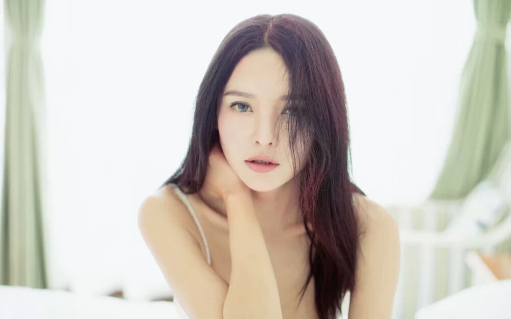 段王爷出品 美女樱桃写真昆明的冬天+盛夏时节2套 [100P 509M]